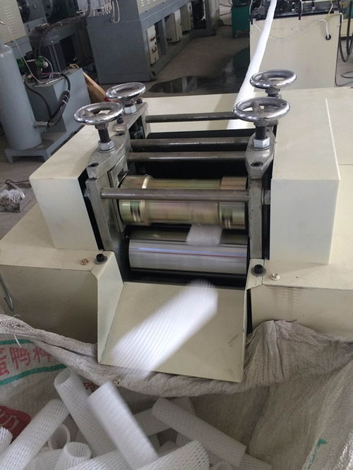 生產(chǎn)無結(jié)網(wǎng)設(shè)備 河北無結(jié)網(wǎng)設(shè)備 龍口海元塑料機(jī)械